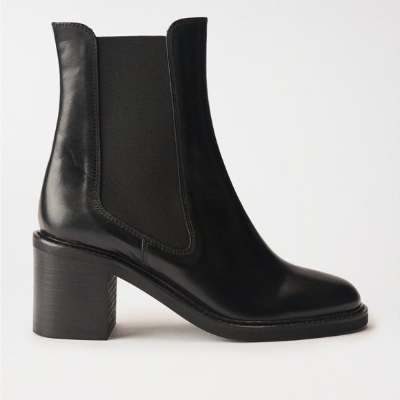Zara Shoes - Zara Women's Ankle Bootie Black